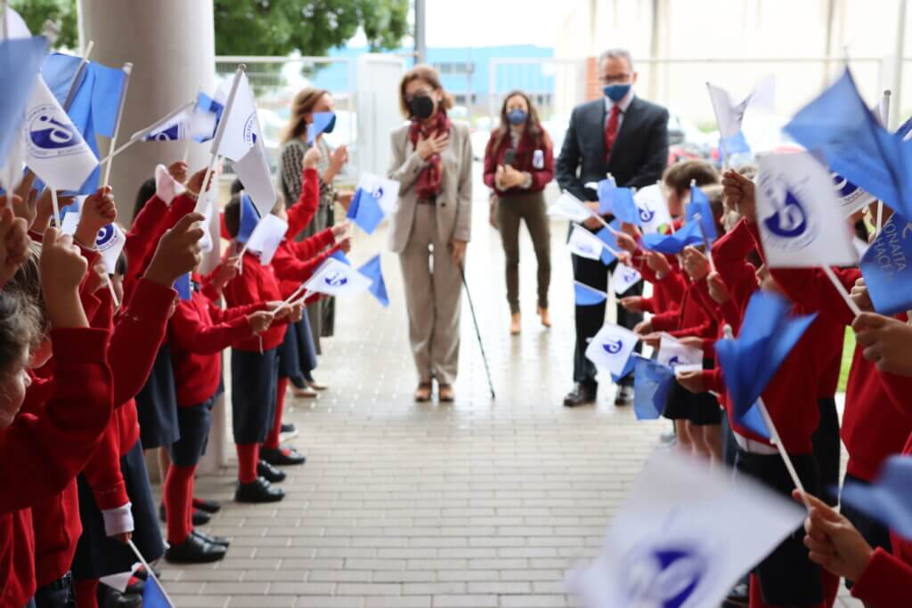 IMG 1487 1 La delegada de educación de la Junta de Andalucía en Monaita-Mulhacén, el único colegio de Granada con Bachillerato Internacional desde los 3 años