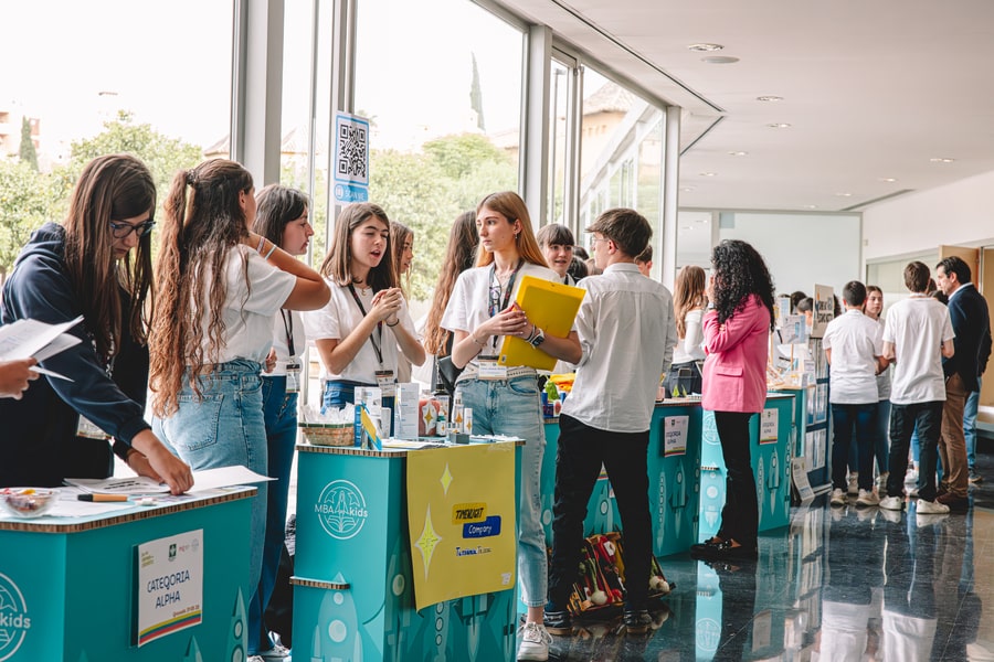 Reconocimientos que avalan un Bachillerato en Granada de alto nivel 7 IMG 3124 Mejorado NR min Reconocimientos que avalan un Bachillerato en Granada de alto nivel