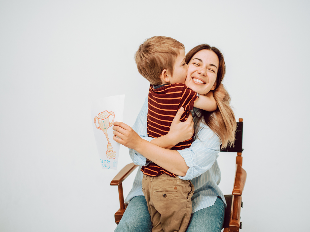 Mi hijo pega en la guarde ¿qué hago? 2 Mi hijo pega ¡socorro Un finde para educar Colegio Monaita Mulhacen 2 Mi hijo pega en la guarde ¿qué hago?
