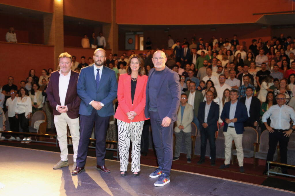 Attendis Talks Almería con Luis de la Fuente