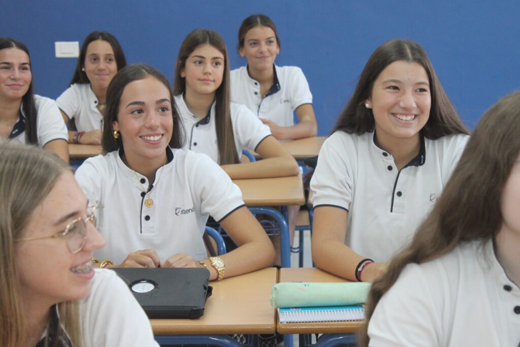 Altaduna-Saladares arranca el curso con la consolidación del IB 1 Arranca el curso con la consolidación del IB