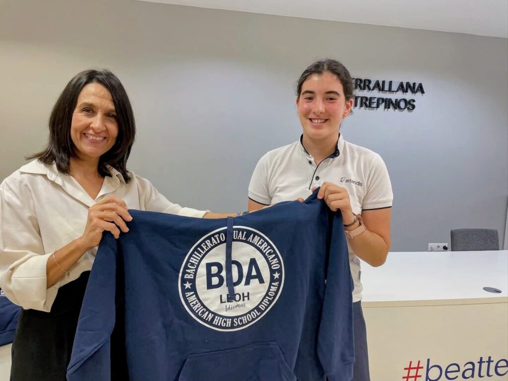 Diploma Dual Americano en Tierrallana-Entrepinos 4 WhatsApp Image 2025 10 30 at 12.21.46 Diploma Dual Americano en Tierrallana-Entrepinos