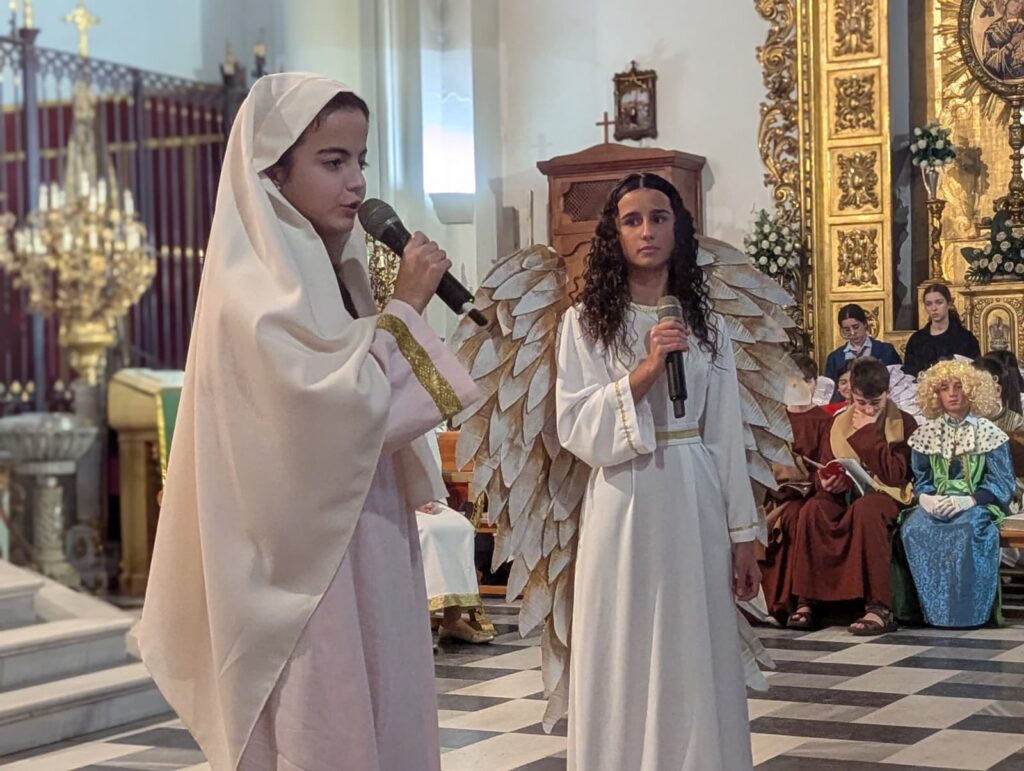 Huelva acoge al alumnado de Tierrallana-Entrepinos que protagoniza su tradicional Auto de Navidad en la Iglesia de la Concepción 2 WhatsApp Image 2025 12 15 at 20.44.03 Huelva acoge al alumnado de Tierrallana-Entrepinos que protagoniza su tradicional Auto de Navidad en la Iglesia de la Concepción