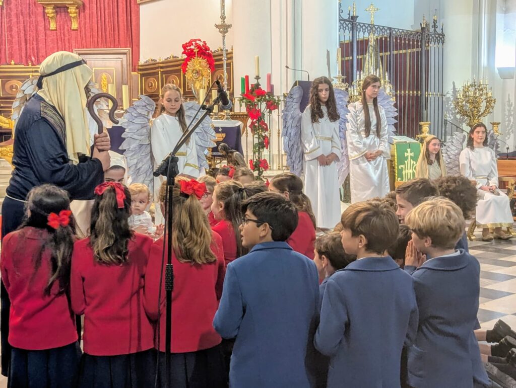 Huelva acoge al alumnado de Tierrallana-Entrepinos que protagoniza su tradicional Auto de Navidad en la Iglesia de la Concepción 13 WhatsApp Image 2025 12 15 at 21.56.37 Huelva acoge al alumnado de Tierrallana-Entrepinos que protagoniza su tradicional Auto de Navidad en la Iglesia de la Concepción