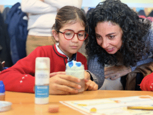 Adharaz celebra su Open Day con una Science Fair 1 13 Adharaz celebra su Open Day con una Science Fair