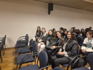 Colegio Las Chapas–ECOS participa en la primera fase del European Youth Parliament (EYP): debate, liderazgo y ciudadanía europea. 2 20260206 165117 Colegio Las Chapas–ECOS participa en la primera fase del European Youth Parliament (EYP): debate, liderazgo y ciudadanía europea.