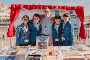 La Exposición PEP desembarca en el Muelle 1 4 La Exposicion PEP desembarca en el Muelle 1 5 La Exposición PEP desembarca en el Muelle 1