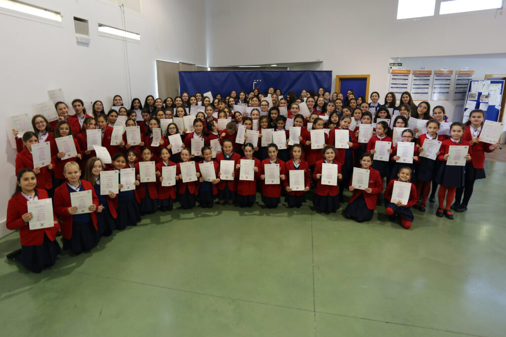 Altaduna-Saladares entrega 277 diplomas de idiomas y refuerza su apuesta internacional 1 Altaduna-Saladares entrega 277 diplomas de idiomas