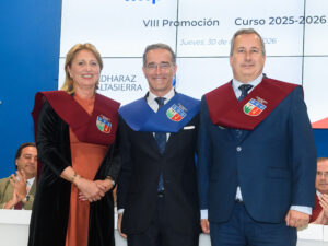 Imposición de Becas a la VIII Promoción de alumnos de Adharaz-Altasierra 10 AFC 5712 1 Imposición de Becas a la VIII Promoción de alumnos de Adharaz-Altasierra