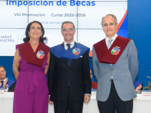 Imposición de Becas a la VIII Promoción de alumnos de Adharaz-Altasierra 9 AFC 5717 1 Imposición de Becas a la VIII Promoción de alumnos de Adharaz-Altasierra