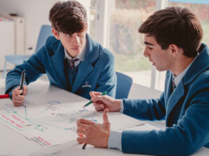 La autorización del PAI lleva el Bachillerato Internacional a Secundaria 3 DSC00329 La autorización del PAI lleva el Bachillerato Internacional a Secundaria