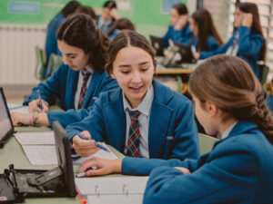La autorización del PAI lleva el Bachillerato Internacional a Secundaria 4 DSC07622 websize La autorización del PAI lleva el Bachillerato Internacional a Secundaria