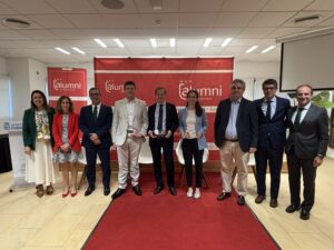 I Premios Alumni Attendis en Fuengirola: emocionante homenaje a la excelencia científica y tecnológica 1 PREMIOS ALUMNI A LA EXCELENCIA