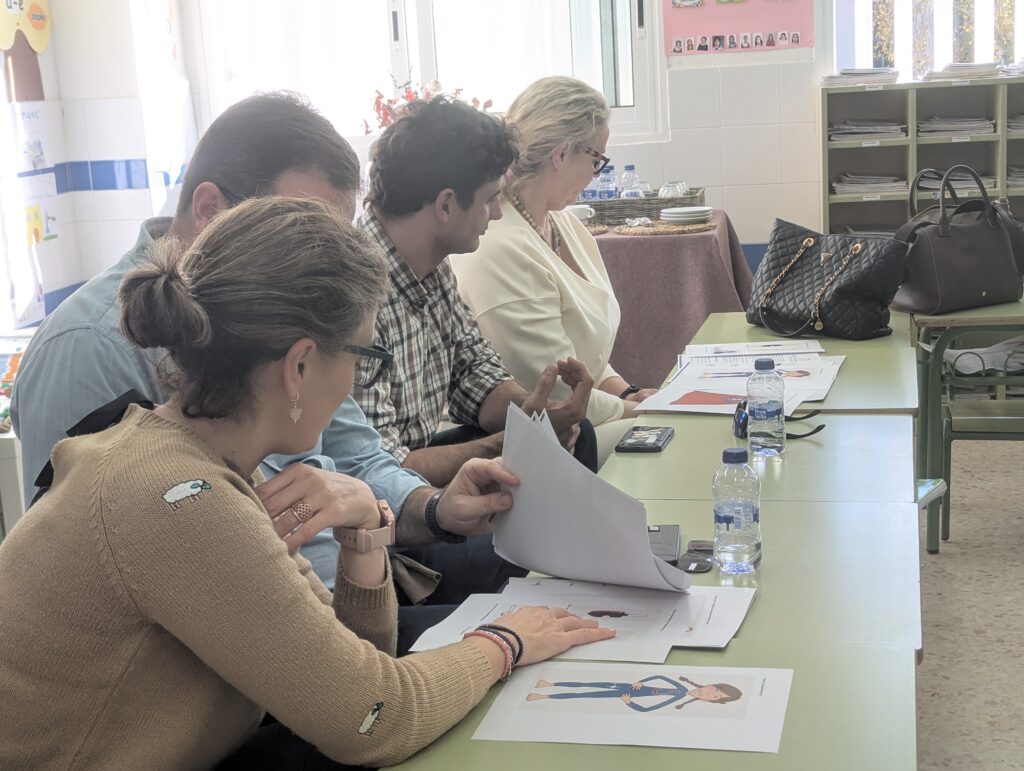Attendis For Life Parents: una alianza con las familias para educar juntos en Tierrallana-Entrepinos 2 PXL 20251128 145118761.MP Attendis For Life Parents: una alianza con las familias para educar juntos en Tierrallana-Entrepinos